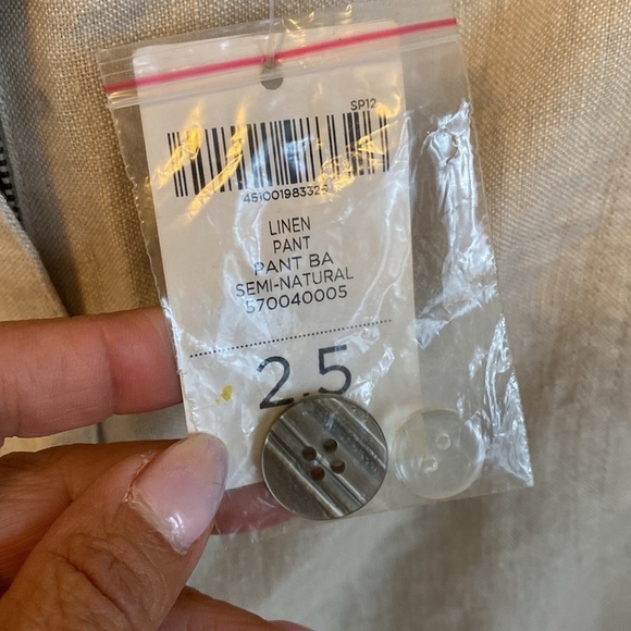 Chicos’s The Ultimate Fit Linen Pants Semi Natural - Picture 6 of 10